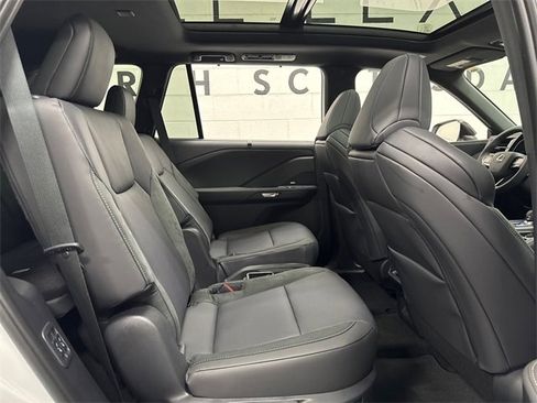 New 2026 Lexus TX 500h AWD image 9