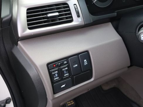 Used 2015 Honda Odyssey EX-L image 15