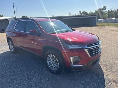 Used 2022 Chevrolet Traverse LT