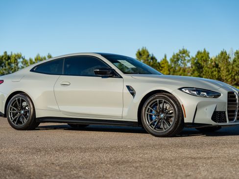 Used 2024 BMW M4 image 12