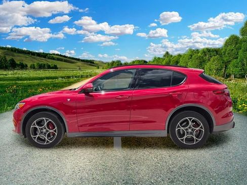 Used 2022 Alfa Romeo Stelvio Ti w/ Active Assist Plus Package AWD/4WD image 3
