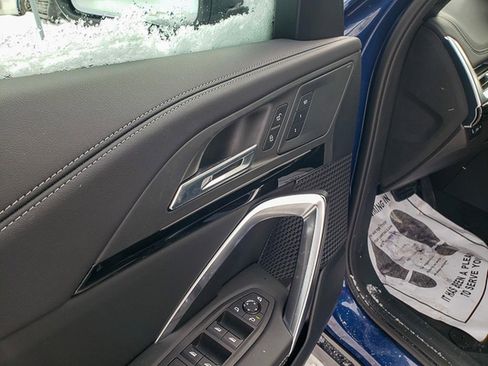 Certified 2025 BMW X1 xDrive28i image 10