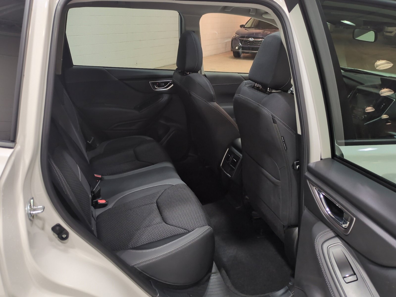 Used 2023 Subaru Forester Premium AWD/4WD image 11
