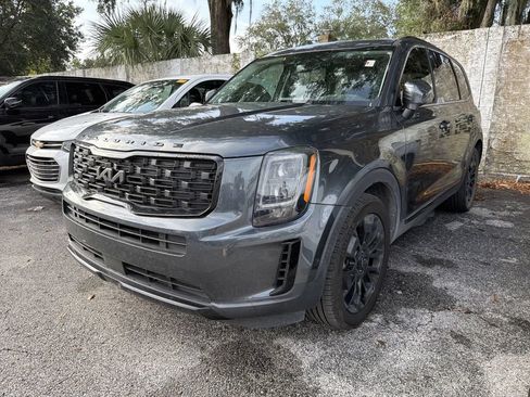 Certified 2022 Kia Telluride EX w/ EX Premium Package AWD/4WD image 9