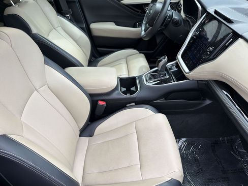 Used 2023 Subaru Outback Limited AWD/4WD image 29