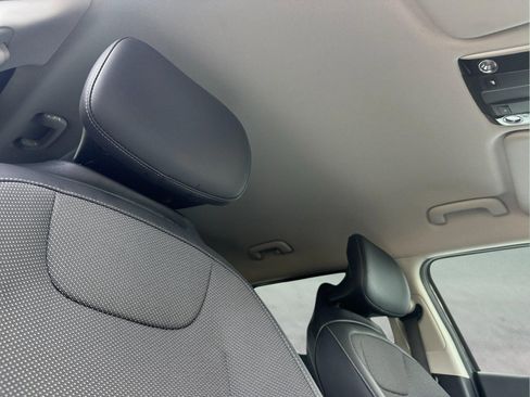 Certified 2023 Kia EV6 Light image 17