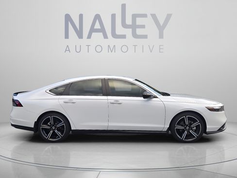 Used 2023 Honda Accord Sport image 6