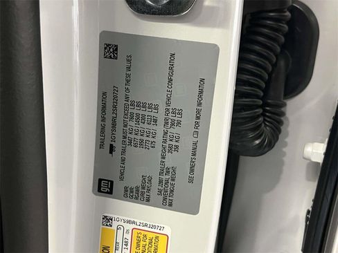 Certified 2025 Cadillac Escalade Premium Luxury image 21