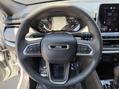 Used 2023 Jeep Compass Sport AWD/4WD image 26
