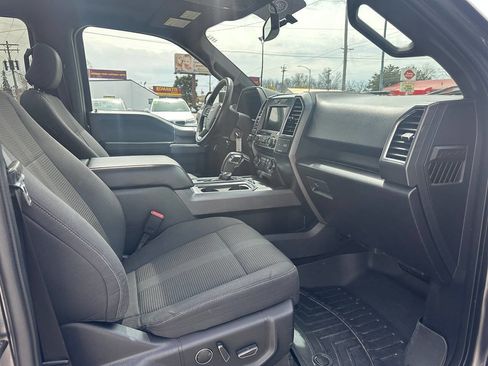Used 2016 Ford F150 XLT w/ Equipment Group 302A Luxury image 28
