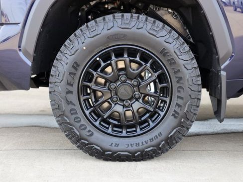 New 2026 Toyota Tundra SR5 image 9