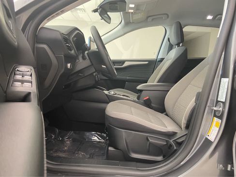 Used 2022 Ford Escape SE image 14