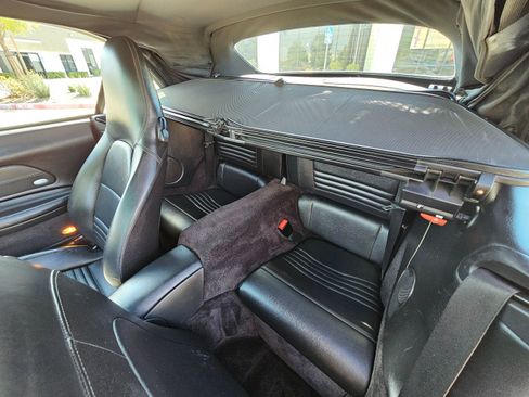 Used 2004 Porsche 911 Cabriolet image 22