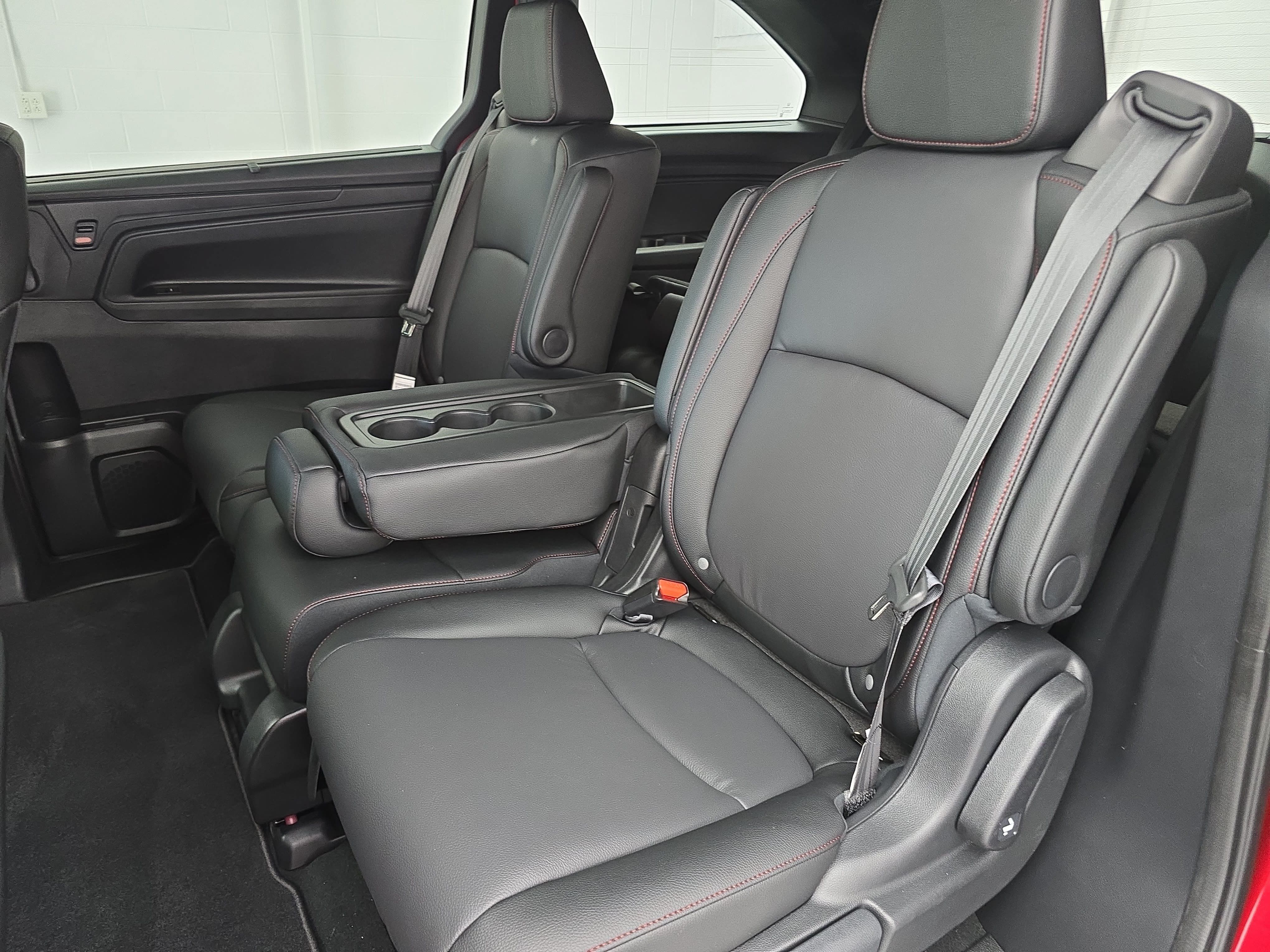 New 2026 Honda Odyssey Sport-L image 15