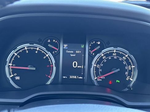 Used 2024 Toyota 4Runner Limited image 25