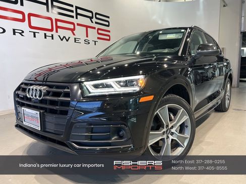Used 2020 Audi Q5 Prestige w/ Prestige Package image 1