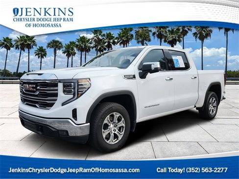 Used 2024 GMC Sierra 1500 SLT image 1