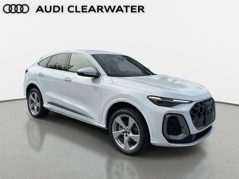 New 2025 Audi Q5 Prestige image 7