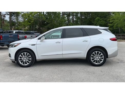 Certified 2020 Buick Enclave Premium w/ Surround and Sites Package FWD image 6