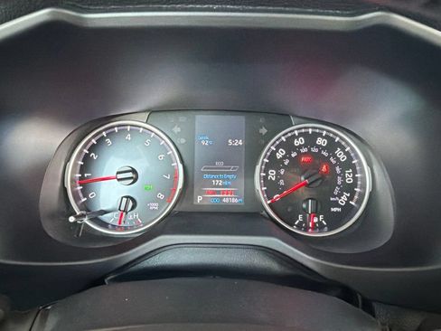 Used 2022 Toyota RAV4 XLE w/ Convenience Package AWD/4WD image 27