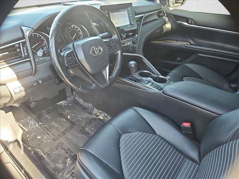 Used 2023 Toyota Camry SE FWD image 12