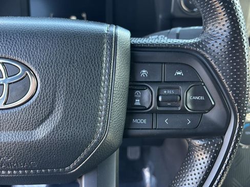 Used 2024 Toyota Tacoma SR5 AWD/4WD image 29