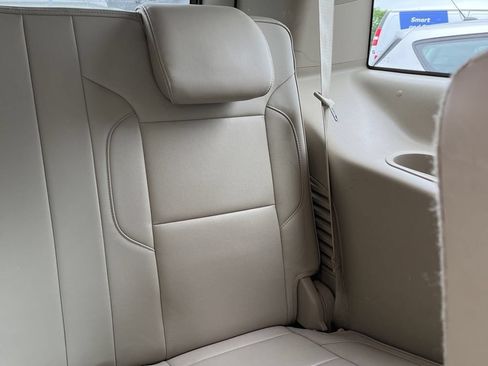 Used 2018 GMC Yukon Denali AWD/4WD image 17