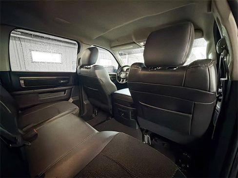 Used 2018 RAM 1500 Sport w/ Sport Premium Group image 11