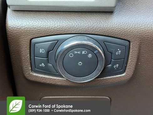 Used 2018 Ford F150 King Ranch w/ Equipment Group 601A Luxury AWD/4WD image 29