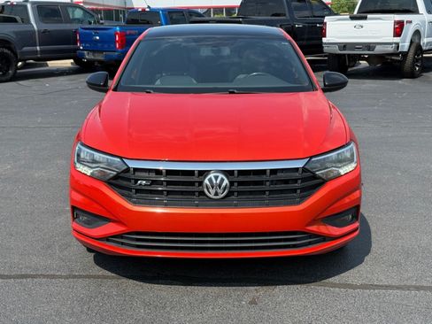 Used 2019 Volkswagen Jetta R-Line FWD image 3