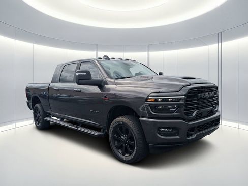 Used 2025 RAM 2500 Laramie w/ Night Edition AWD/4WD image 1