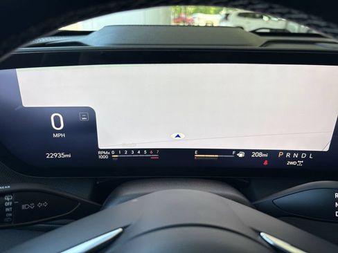 Certified 2025 Buick Enclave Preferred AWD/4WD image 11