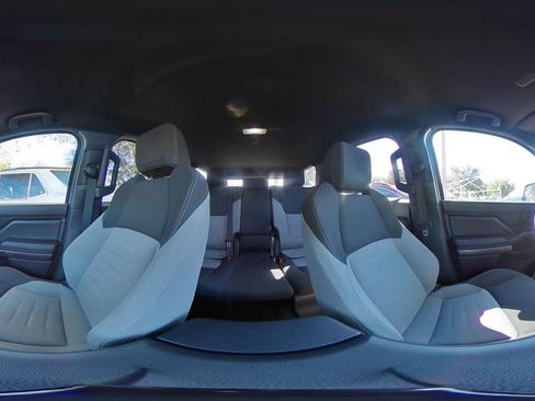 Used 2025 Toyota 4Runner TRD Off-Road image 36