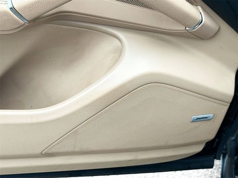 Used 2021 Porsche Cayenne Coupe image 20