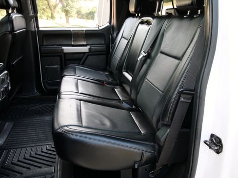 Used 2019 Ford F250 Lariat w/ Lariat Ultimate Package AWD/4WD image 50