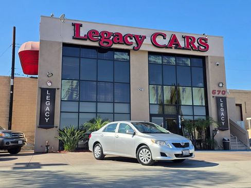 Used 2009 Toyota Corolla LE image 2