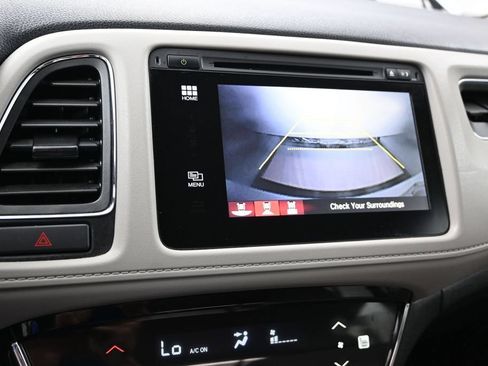 Used 2018 Honda HR-V EX image 19