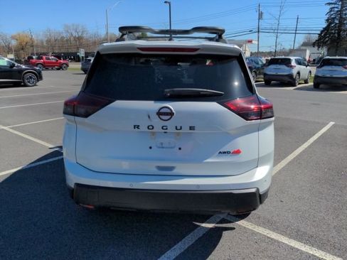 New 2026 Nissan Rogue SV AWD/4WD image 6