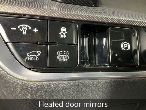 Certified 2025 Kia Sportage SX Prestige image 29