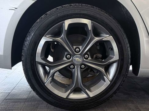 Used 2021 Chevrolet Malibu LT image 37