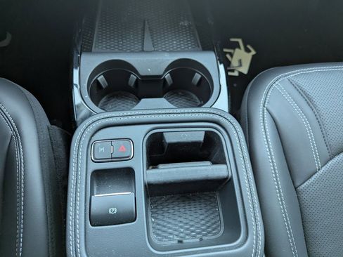 Used 2025 Ford Mustang Mach-E Premium image 21