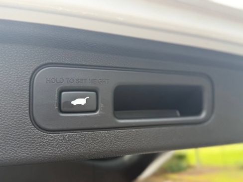 Used 2023 Honda Odyssey Touring image 22