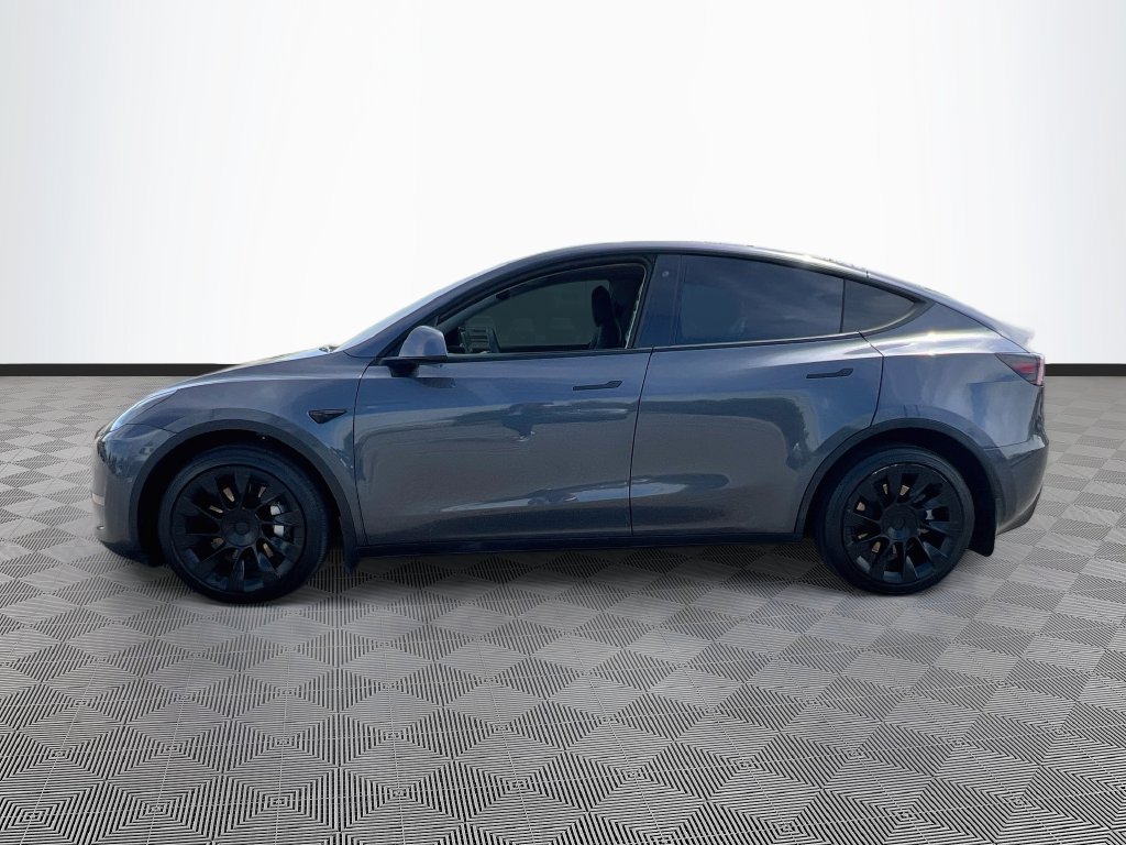 Used 2022 Tesla Model Y Long Range AWD/4WD image 4