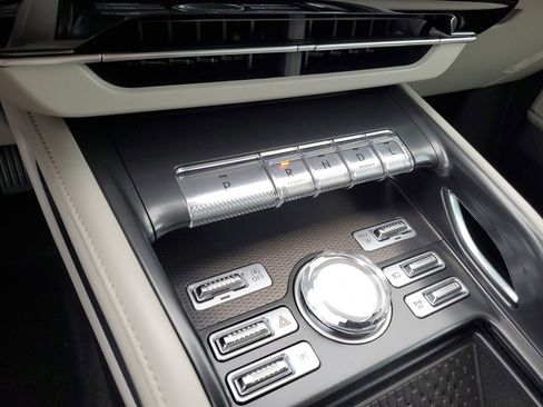 New 2026 Lincoln Nautilus Premier AWD/4WD image 29