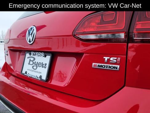 Used 2017 Volkswagen Golf Alltrack S image 14