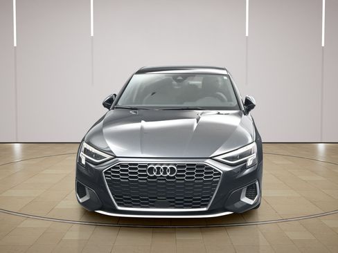 Used 2023 Audi A3 2.0T Premium FWD image 2