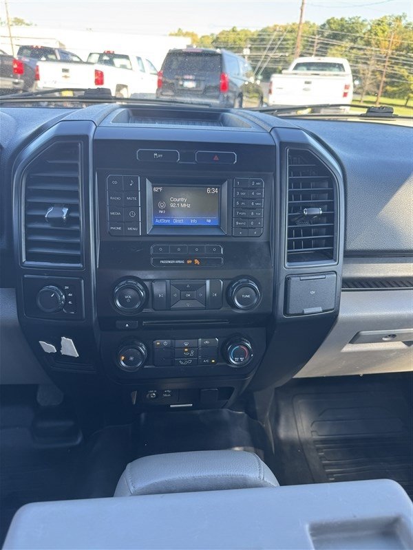 Used 2015 Ford F150 XL w/ Equipment Group 101A Mid AWD/4WD image 15