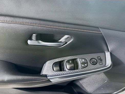Used 2020 Nissan Sentra SR FWD image 21