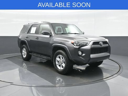 Used 2017 Toyota 4Runner SR5 Premium w/ Convenience Package AWD/4WD image 1