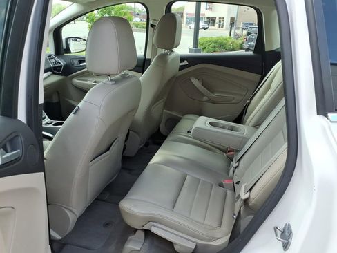 Used 2013 Ford C-MAX SEL FWD image 29